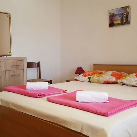 Guesthouse Jenny (Adults Only) Novalja Exterior photo